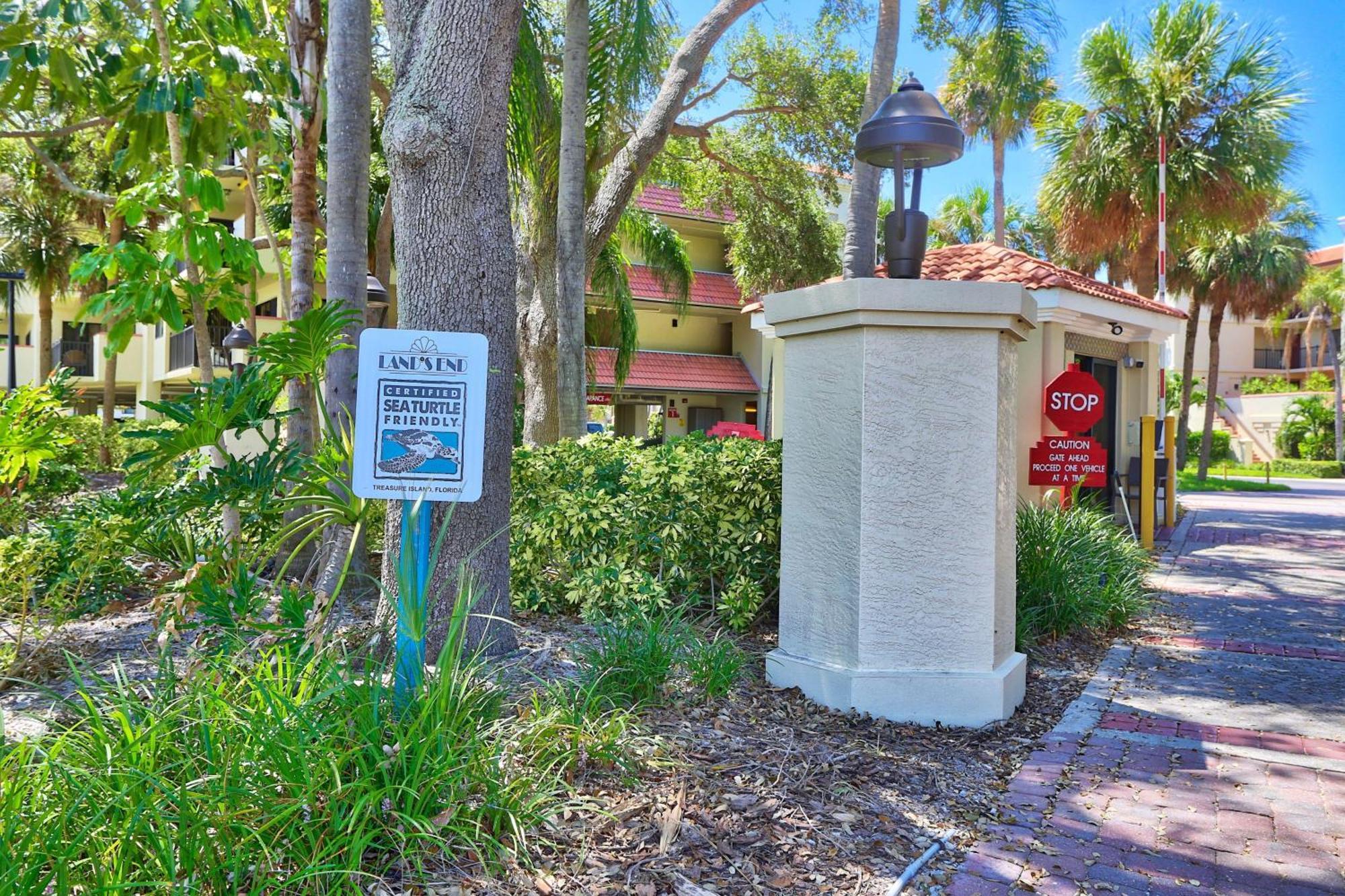 Land'S End 11-406 Beach Front - Premier Villa St. Pete Beach Exterior photo